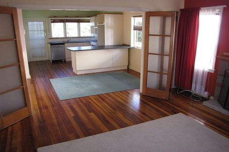Photo of property in 1/3 Aorangi Place, Birkenhead, Auckland, 0626