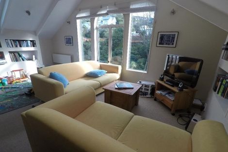 Photo of property in 123a Glenmore Street, Kelburn, Wellington, 6012