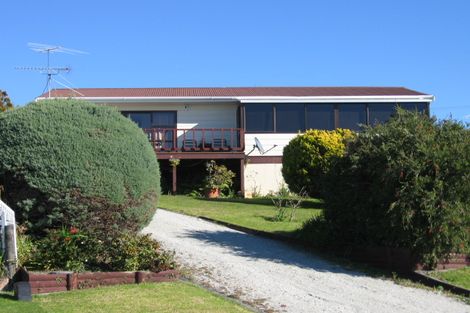 Photo of property in 25 Mera Road, Algies Bay, Warkworth, 0920