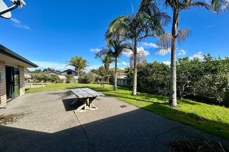 Photo of property in 16 Pitoitoi Avenue, Greenhithe, Auckland, 0632
