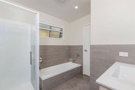 Photo of property in 9 Alderton Drive, Kerikeri, 0230