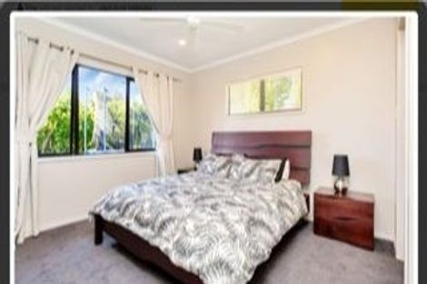 Photo of property in 18 Paradise Point Place, One Tree Point, 0118