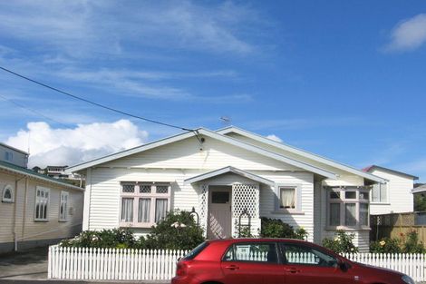 Photo of property in 26 Torridon Road, Miramar, Wellington, 6022