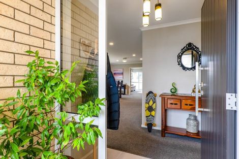 Photo of property in 16 Ryder Drive, Waiwhakaiho, New Plymouth, 4312