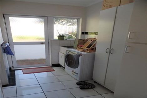 Photo of property in 99 Jonathon Street, Brookfield, Tauranga, 3110