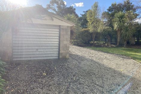 Photo of property in 52 Timaru Road, Waimate, 7924