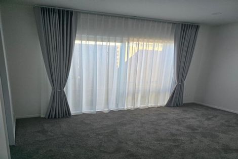 Photo of property in 9a Edgerton Road, Te Atatu Peninsula, Auckland, 0610