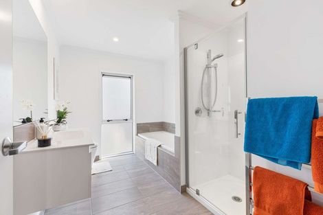 Photo of property in 16 Kiwa Crescent, Gulf Harbour, Whangaparaoa, 0930