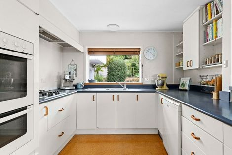 Photo of property in 9 Havelock Terrace, Hospital Hill, Napier, 4110