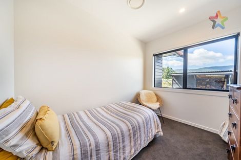 Photo of property in 13 Mount Marua Way, Timberlea, Upper Hutt, 5018