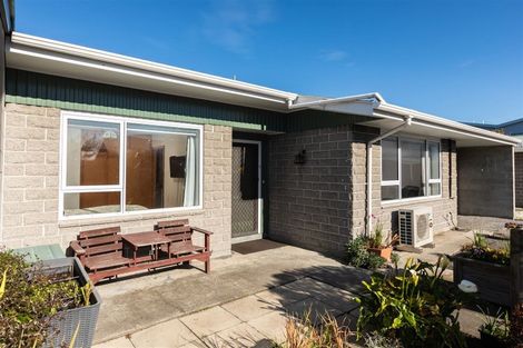 Photo of property in 2/127 Clarence Street, Riccarton, Christchurch, 8011