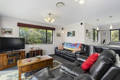 Photo of property in 12 Adrien Way, Awapuni, Palmerston North, 4412