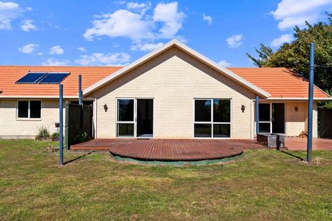 Photo of property in 26 Waterbridge Way, Rolleston, 7614