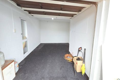 Photo of property in 1/22 Clovelly Road, Bucklands Beach, Auckland, 2012