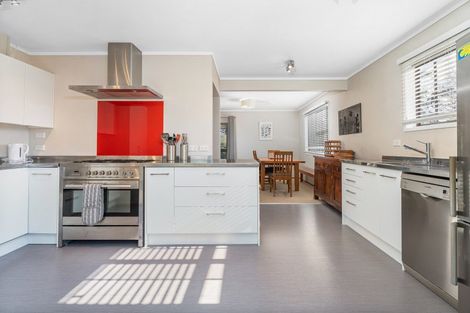 Photo of property in 17 Crown Reef, Pauanui, Hikuai, 3579