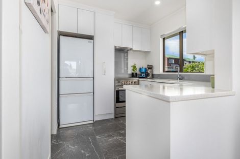 Photo of property in 1/39 Kinloch Place, Papakowhai, Porirua, 5024