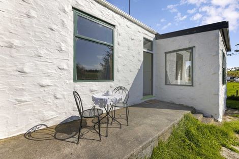 Photo of property in 8 Bruce Street, Kakapuaka, Balclutha, 9273