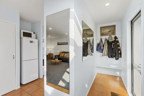 Photo of property in 24a Richmond Street, Petone, Lower Hutt, 5012