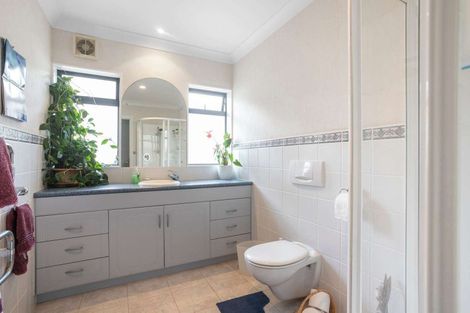 Photo of property in 53 Kilkenny Drive, Dannemora, Auckland, 2016