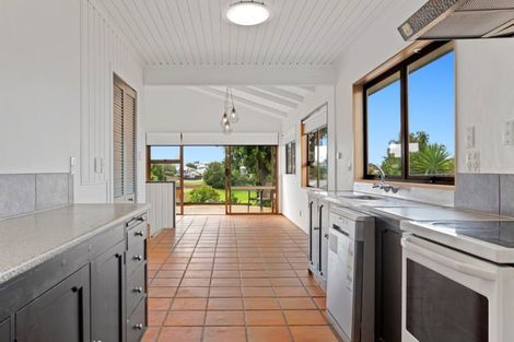 Photo of property in 16 Short Street, Otumoetai, Tauranga, 3110