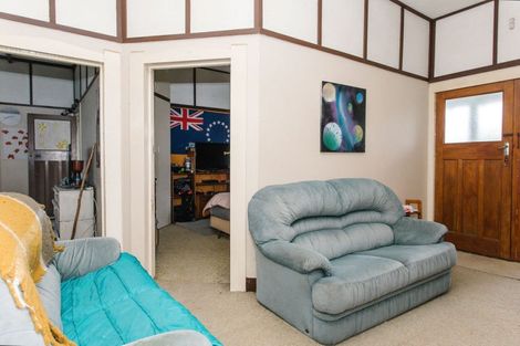 Photo of property in 49 Swinburn Street, Dannevirke, 4930