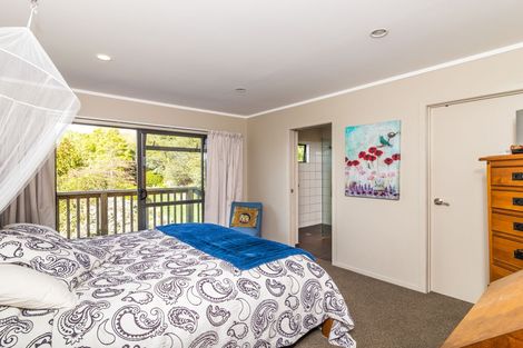 Photo of property in 108 Acacia Heights Drive, Acacia Bay, Taupo, 3385