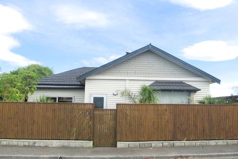 Photo of property in 1/12 Selwyn Road, Hospital Hill, Napier, 4110