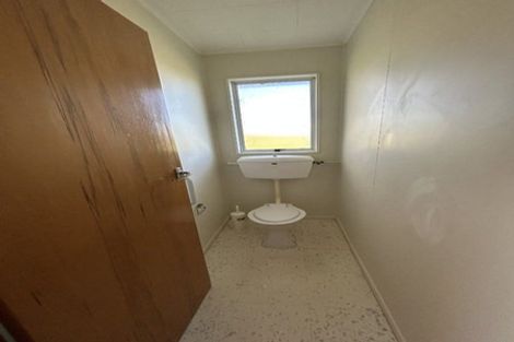 Photo of property in 6a Tait Place, Carterton, 5713
