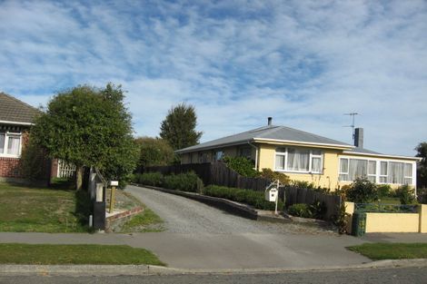Photo of property in 13 Gladson Avenue, Sockburn, Christchurch, 8042