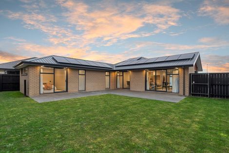 Photo of property in 22 Furlong Street, Yaldhurst, Christchurch, 8042