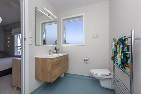 Photo of property in 30 Newry Road, Raumati Beach, Paraparaumu, 5032