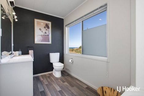 Photo of property in 287 Seaforth Road, Waihi Beach, 3611