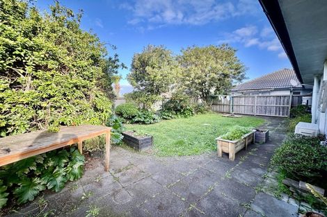 Photo of property in 23 Serrita Avenue, Sunnyhills, Auckland, 2010