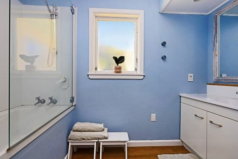 Photo of property in 122 State Highway 2, Waipatu, Hastings, 4172