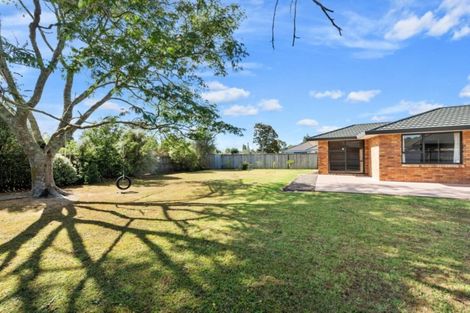 Photo of property in 9 Fernwater Place, Flagstaff, Hamilton, 3210