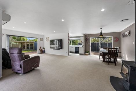 Photo of property in 15 Robinson Terrace, Rangatira Park, Taupo, 3330