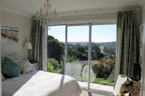 Photo of property in 225 Paremoremo Road, Lucas Heights, Auckland, 0632