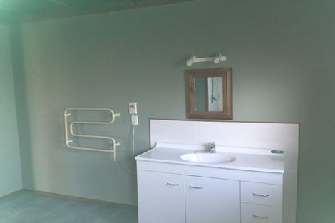 Photo of property in 14 Cole Road, Te Kopuru, 0391