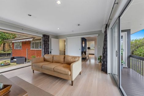 Photo of property in 31 Barlow Place, Chatswood, Auckland, 0626