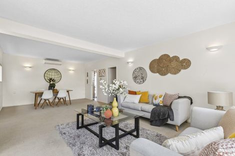 Photo of property in 4/10 Box Hill, Khandallah, Wellington, 6035