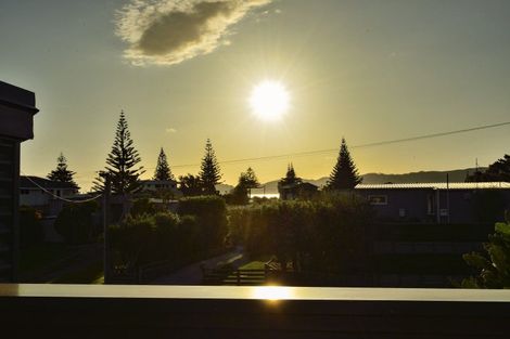 Photo of property in 39 Kuku Avenue, Mahia, Nuhaka, 4198