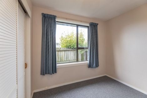 Photo of property in 8 Reynolds Avenue, Bishopdale, Christchurch, 8053