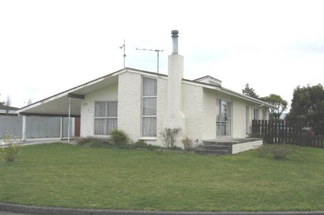 Photo of property in 2 Leeds Place, Solway, Masterton, 5810