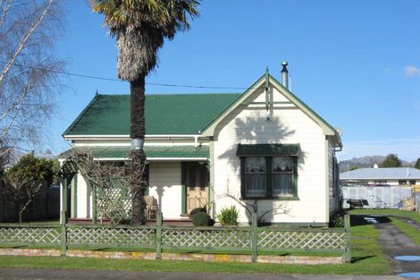 Photo of property in 802 Freyberg Street, Raureka, Hastings, 4120