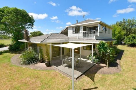 Photo of property in 275a Rimmer Road, Helensville, 0875