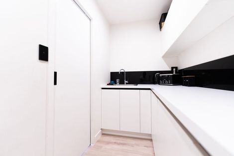 Photo of property in 193 Pinchgut Road, Kaukapakapa, 0873