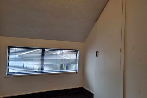 Photo of property in 4 Cullahill Street, Harewood, Christchurch, 8051