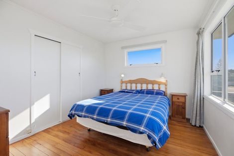 Photo of property in 22 Karewa Parade, Papamoa Beach, Papamoa, 3118