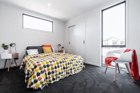 Photo of property in 40 Mount Creighton Crescent, Wanaka, 9305