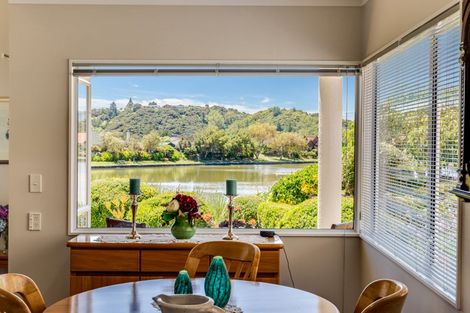 Photo of property in 3 Lakeside Villas, Whitby, Porirua, 5024